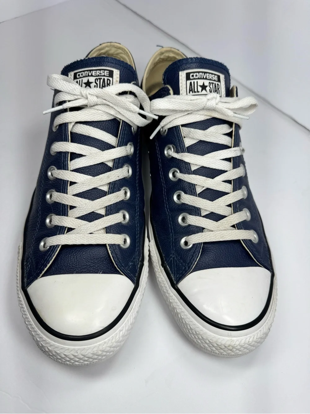 Converse Men’s Low Top Sneakers in Navy leather with White Accents